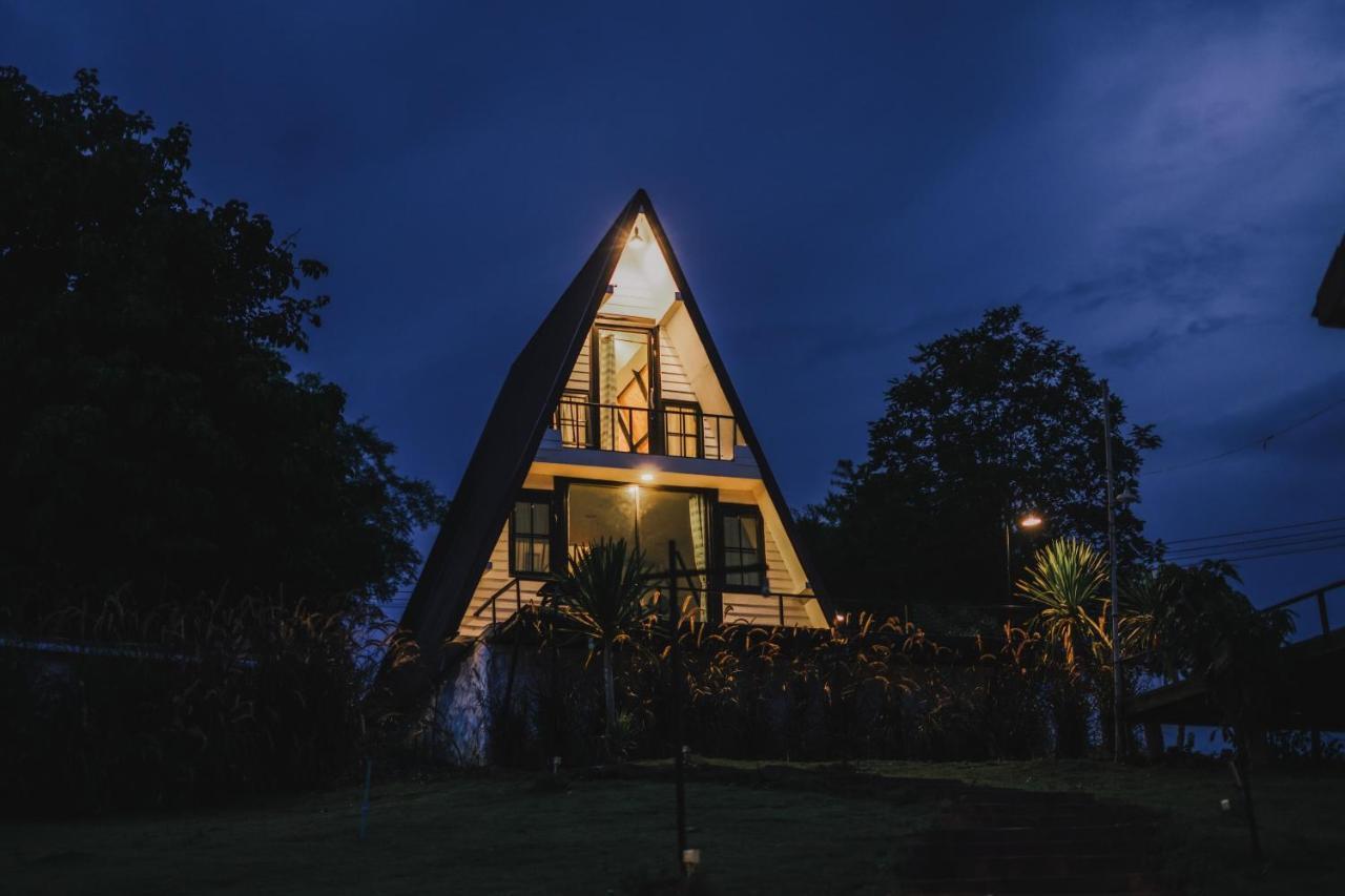 Nang Non Camping Ville นางนอนแค้มป์ปิ้งวิลล์ メーサイ エクステリア 写真