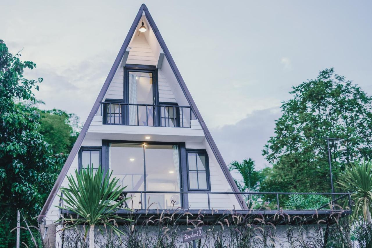 Nang Non Camping Ville นางนอนแค้มป์ปิ้งวิลล์ メーサイ エクステリア 写真
